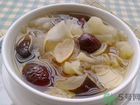 百合紅棗湯有什么做法?百合紅棗湯的功效 百合紅棗湯有什么做法?百合紅棗湯的功效