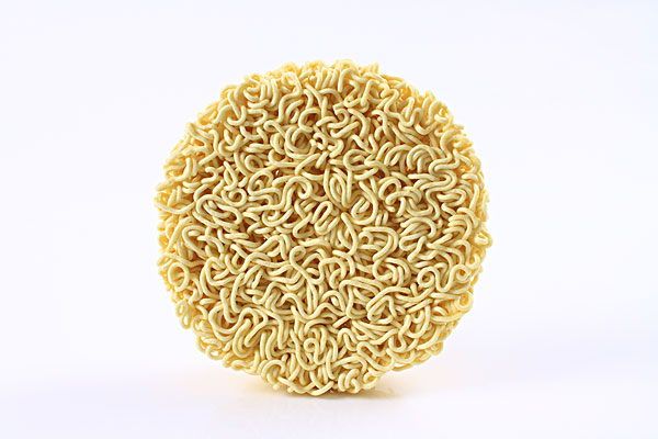 吃方便面會(huì)發(fā)胖嗎？吃方便面有什么壞處？