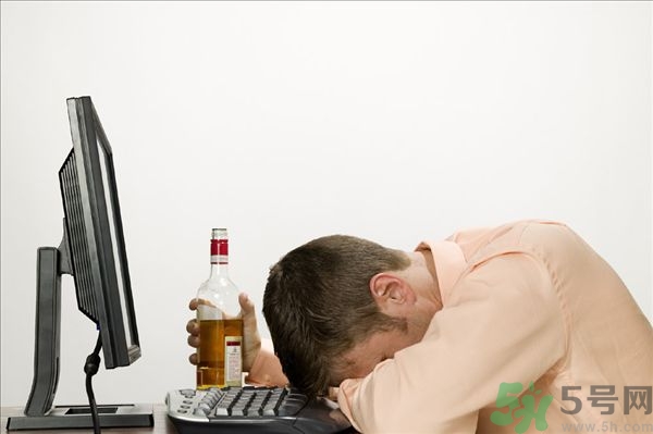 貧血能吃芹菜嗎？貧血吃芹菜好不好？