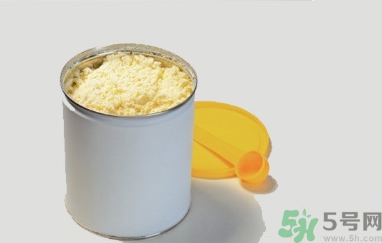 奶粉變質(zhì)是什么樣子?奶粉變質(zhì)了喝了怎么樣 奶粉變質(zhì)是什么樣子?奶粉變質(zhì)了喝了怎么樣