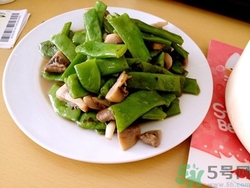 豆角和蘑菇能一起吃嗎?豆角和蘑菇怎么做好吃 豆角和蘑菇能一起吃嗎?豆角和蘑菇怎么做好吃