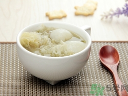 荔枝和綠豆能一起吃嗎?荔枝和綠豆一起吃會(huì)怎么樣 荔枝和綠豆能一起吃嗎?荔枝和綠豆一起吃會(huì)怎么樣