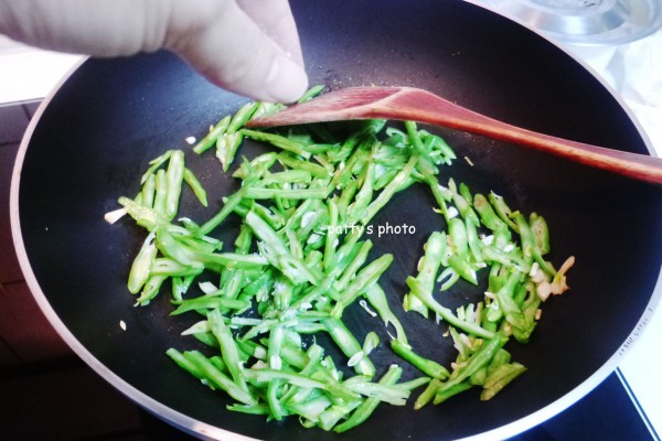 豆角隔夜還能吃嗎？隔夜的豆角能吃嗎？