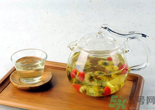 菊花茶隔夜了還能喝嗎? 菊花茶隔夜了還能喝嗎?