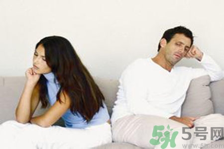 怎么根據(jù)自己的尺寸選擇避孕套？避孕套的尺寸應(yīng)該怎么選？