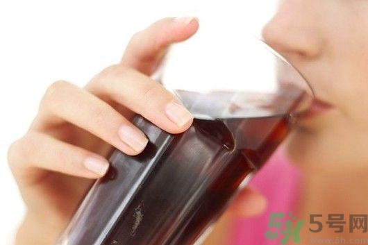 孕婦可以喝可樂嗎?孕婦喝可樂會怎樣 孕婦可以喝可樂嗎?孕婦喝可樂會怎樣