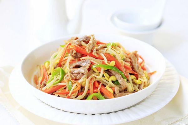 豆芽可以炒肉嗎?豆芽炒肉的做法 豆芽可以炒肉嗎?豆芽炒肉的做法