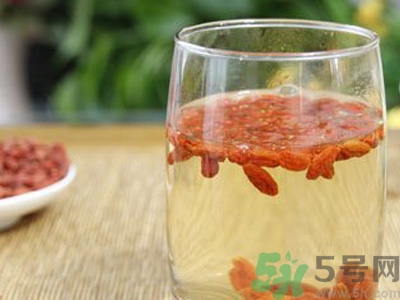 枸杞泡水孕婦可以喝嗎?孕婦喝枸杞泡水好嗎 枸杞泡水孕婦可以喝嗎?孕婦喝枸杞泡水好嗎