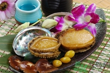 鮑魚的營養(yǎng)價(jià)值有哪些？鮑魚的清洗方法是什么？