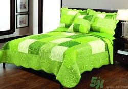 被子什么顏色有助睡眠?哪些被子的顏色不利于睡眠 被子什么顏色有助睡眠?哪些被子的顏色不利于睡眠