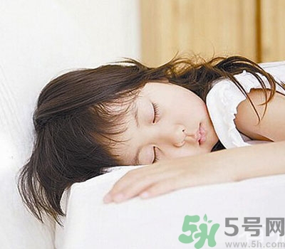 夏季睡覺空調(diào)開多少度？夏季睡覺空調(diào)開多少度？