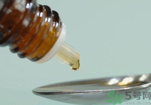 藿香正氣水和感冒藥能一起吃嗎？藿香正氣水不能和什么一起吃？