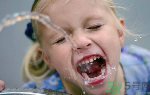 水趣多多少錢(qián)一瓶?水趣多好喝嗎? 水趣多多少錢(qián)一瓶?水趣多好喝嗎?