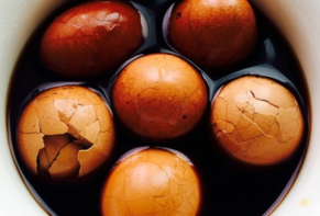 茶葉蛋可以喝豆?jié){一起吃嗎？茶葉蛋一天可以吃幾個？