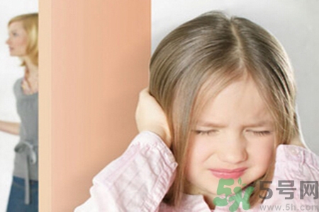 掏耳朵出血怎么辦？怎么樣掏耳朵？