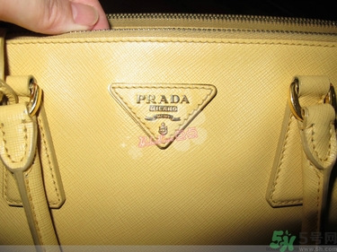prada包包真假鑒別 prada包包真假鑒辨別圖 prada包包真假鑒別 prada包包真假鑒辨別圖