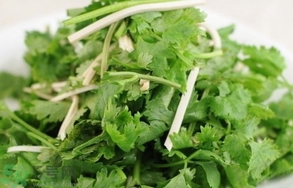 香菜可以和豆腐一起吃嗎?香菜能和豆腐同吃嗎? 香菜可以和豆腐一起吃嗎?香菜能和豆腐同吃嗎?