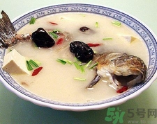 孕婦喝鯽魚湯有什么好處？孕婦喝鯽魚湯的功效與作用