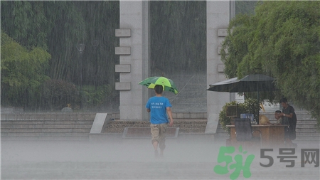 牛背雨是什么?牛背雨的形成原因 牛背雨是什么?牛背雨的形成原因