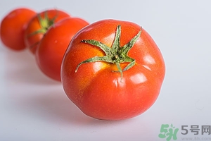 西紅柿的熱量高嗎?一個(gè)西紅柿的熱量是多少