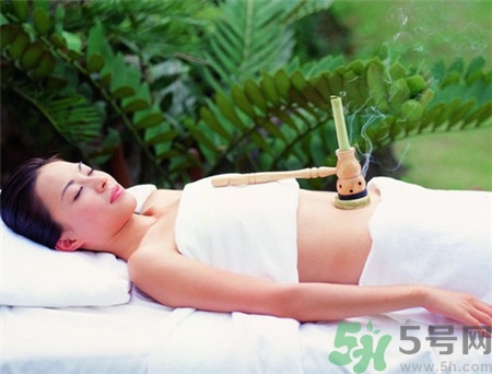 艾灸后多久可以洗澡?艾灸后立刻洗澡會怎樣? 艾灸后多久可以洗澡?艾灸后立刻洗澡會怎樣?