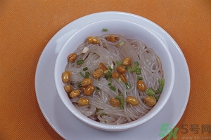 酸辣粉怎么做好吃?酸辣粉的做法配方 酸辣粉怎么做好吃?酸辣粉的做法配方