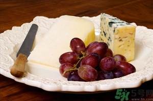 女人吃腰果會胖嗎?一個腰果的熱量是多少 女人吃腰果會胖嗎?一個腰果的熱量是多少