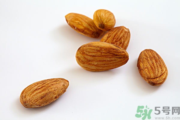 吃杏仁會胖嗎?杏仁的熱量是多少 吃杏仁會胖嗎?杏仁的熱量是多少