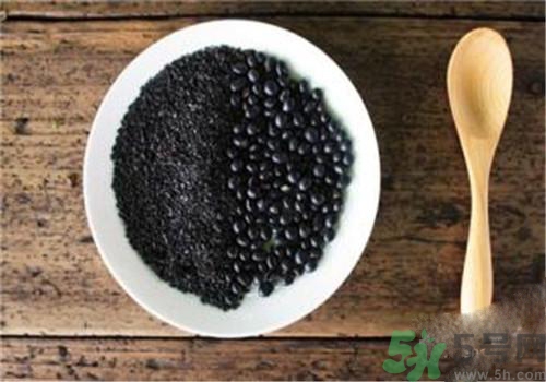 眼睛干澀吃什么好？眼睛疲勞吃什么好？