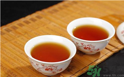 胖大海可以和菊花一起泡水喝嗎？胖大海和菊花一起泡水喝的功效