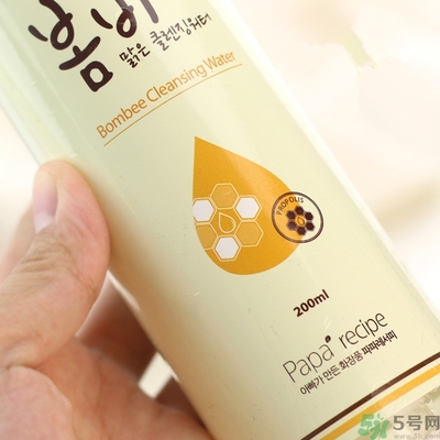 春雨卸妝水好用嗎？春雨卸妝水怎么使用？