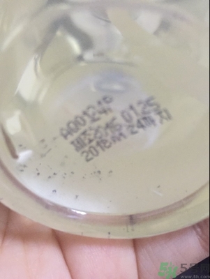 春雨卸妝水好用嗎？春雨卸妝水怎么使用？