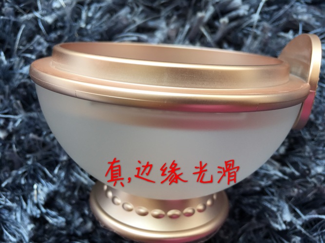 laduree拉杜麗花瓣腮紅真假辨別圖對比較 laduree拉杜麗花瓣腮紅真假辨別圖對比較