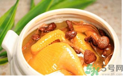 秋季干燥喝什么湯最好？秋季養(yǎng)生湯推薦