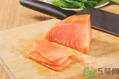 三文魚的營養(yǎng)價值 三文魚的功效與作用及食用方法 三文魚的營養(yǎng)價值 三文魚的功效與作用及食用方法