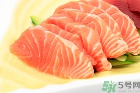 三文魚的營養(yǎng)價值 三文魚的功效與作用及食用方法 三文魚的營養(yǎng)價值 三文魚的功效與作用及食用方法