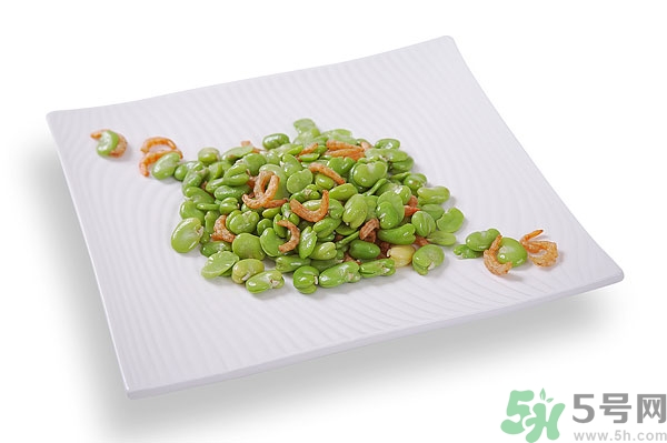 吃蠶豆會(huì)胖嗎?蠶豆的熱量是多少 吃蠶豆會(huì)胖嗎?蠶豆的熱量是多少