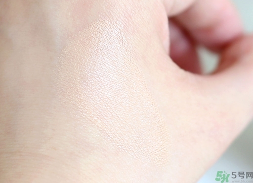 age20s粉底霜怎么樣？age20s粉底霜好用嗎？