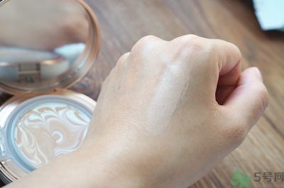 age20s粉底霜怎么樣？age20s粉底霜好用嗎？