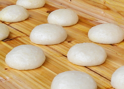 糍粑為什么要泡在水里?糍粑泡在水里有什么用? 糍粑為什么要泡在水里?糍粑泡在水里有什么用?