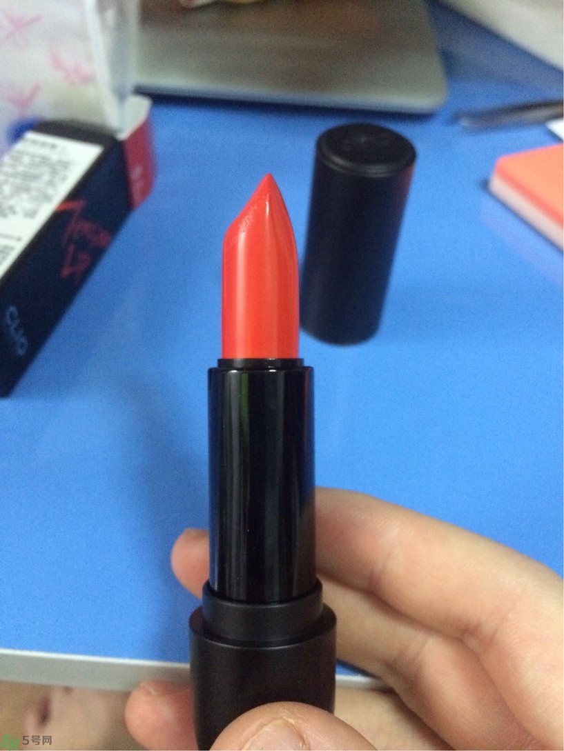 珂萊歐少女之吻霧感唇膏怎么樣? 珂萊歐少女之吻霧感唇膏怎么樣?