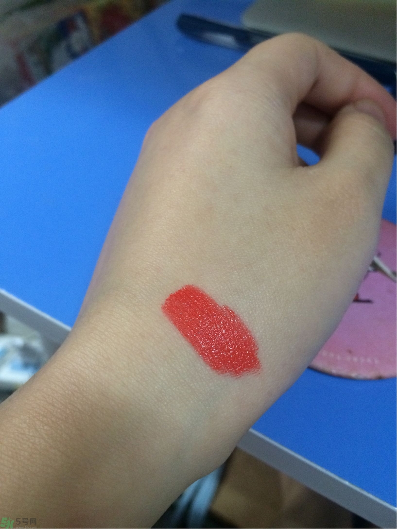 珂萊歐少女之吻霧感唇膏怎么樣? 珂萊歐少女之吻霧感唇膏怎么樣?