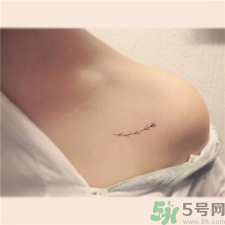 鎖骨紋身疼嗎?鎖骨紋什么好看? 鎖骨紋身疼嗎?鎖骨紋什么好看?