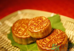 坐月子可以吃月餅嗎？產(chǎn)婦吃月餅的注意事項