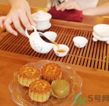 吃月餅會(huì)便秘嗎？吃月餅便秘怎么辦？