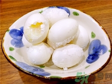 鴿子蛋煮多久才能熟?鴿子蛋怎么煮? 鴿子蛋煮多久才能熟?鴿子蛋怎么煮?