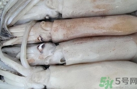 吃魷魚可以喝牛奶嗎?魷魚能和牛奶一起吃嗎? 吃魷魚可以喝牛奶嗎?魷魚能和牛奶一起吃嗎?