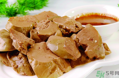 鵝肝的營養(yǎng)價(jià)值 鵝肝的功效與作用 鵝肝的營養(yǎng)價(jià)值 鵝肝的功效與作用