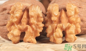 核桃變黑了還能吃嗎?核桃變黑是什么原因? 核桃變黑了還能吃嗎?核桃變黑是什么原因?