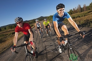 運(yùn)動(dòng)時(shí)喝水好嗎？運(yùn)動(dòng)后多久可以喝水？